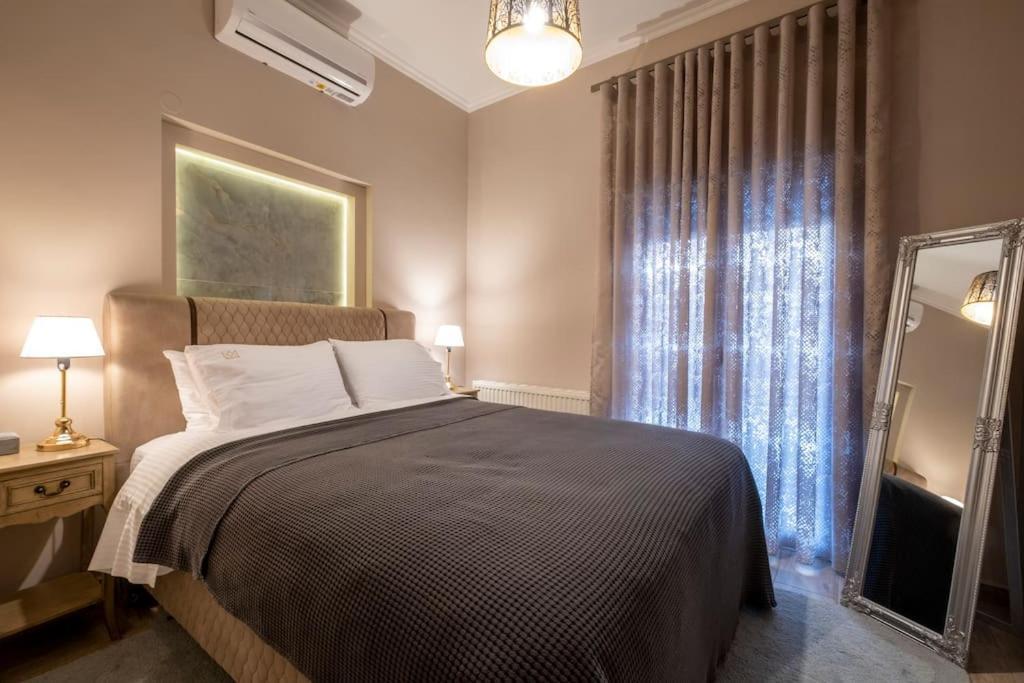 Maison De Luxx A10, Cozy Apartment With Garden In Yenişehir Dış mekan fotoğraf